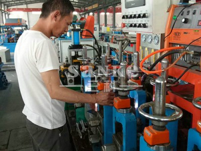 钛焊接钢管模具制造厂家生产制造