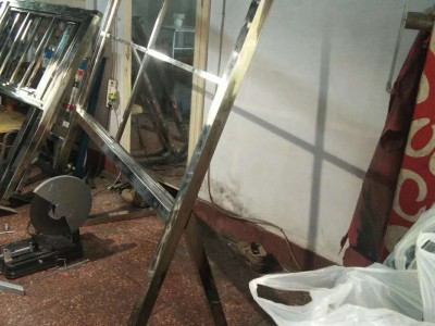 电气焊工承接黄岛区门头招牌安装制