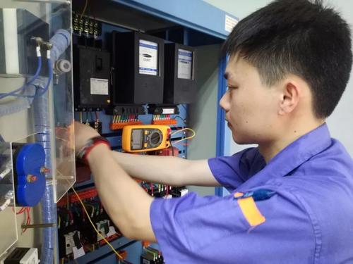 2020年深圳灵芝应急电工上岗证怎么报考专业
